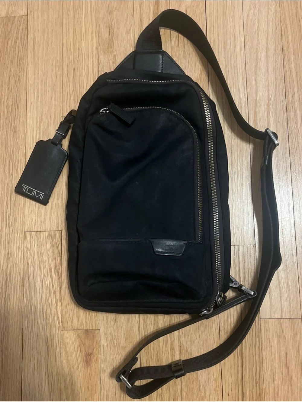 TUMI Harrison Gregory Sling Backpack Crossbody Travel Bag Distressed 130542-1041